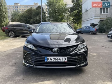 Авто Toyota Camry 2021 № 7532244