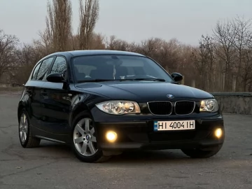 Авто BMW 1 Series 2004 № 7532424