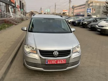 Авто Volkswagen Touran 2008 № 7532510