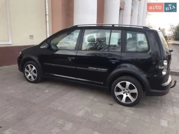 Авто Volkswagen Touran 2007 № 7532533