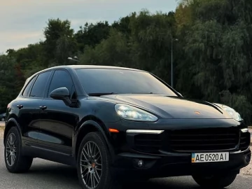 Авто Porsche Cayenne 2016 № 7532858