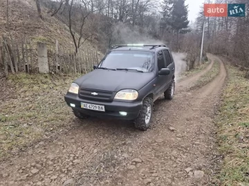 Авто Chevrolet Niva 2006 № 7532918