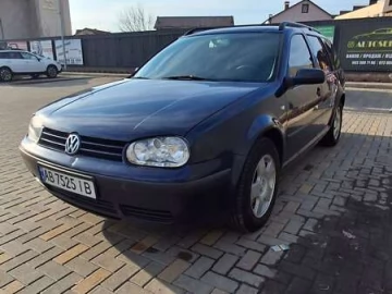 Авто Volkswagen Golf 2001 № 7532979