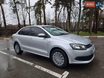 Авто Volkswagen Polo 2012 № 7533022