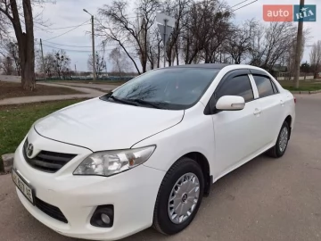 Авто Toyota Corolla 2013 № 7533105