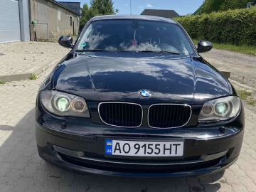Авто BMW 1 Series 2009 № 7533159