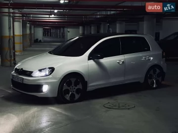 Авто Volkswagen Golf Gti 2010 № 7533220