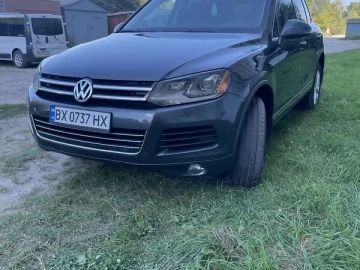 Авто Volkswagen Touareg 2011 № 7533384