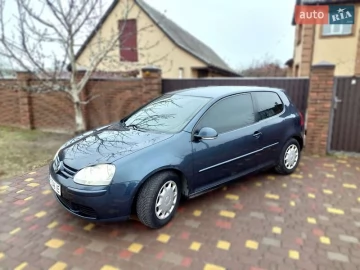 Авто Volkswagen Golf 2004 № 7533447