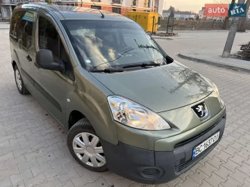 Авто Peugeot Partner 2011 № 7533491