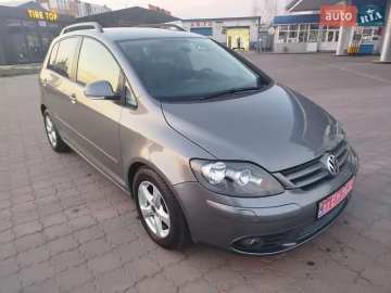 Авто Volkswagen Golf Plus 2008 № 7533497