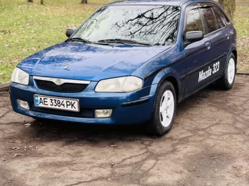 Авто Mazda 323 1999 № 7533534