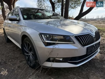 Авто Skoda Superb 2020 № 7533773
