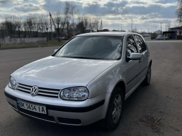 Авто Volkswagen Golf 2001 № 7533840