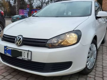 Авто Volkswagen Golf 2010 № 7533942