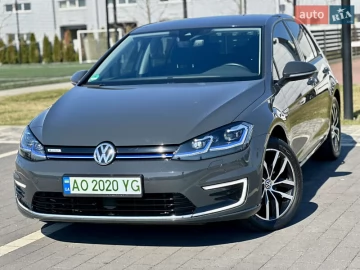 Авто Volkswagen E-Golf 2020 № 7533972