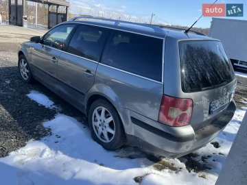 Авто Volkswagen Passat 2001 № 7534020