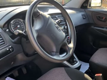 Авто Hyundai Tucson 2008 № 7534099