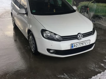 Авто Volkswagen Golf 2010 № 7534456