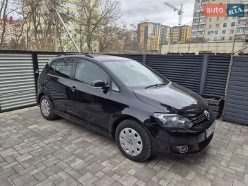 Авто Volkswagen Golf Plus 2012 № 7534482