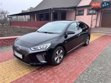Авто Hyundai Ioniq 2017 № 7534511