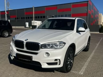 Авто BMW X5 2015 № 7534564