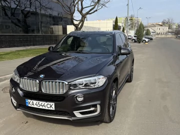 Авто BMW X5 2017 № 7534571