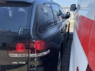 Авто Volkswagen Touareg 2007 № 7534594