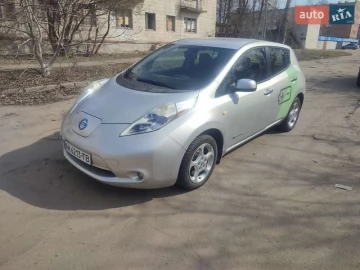 Авто Nissan Leaf 2014 № 7534880