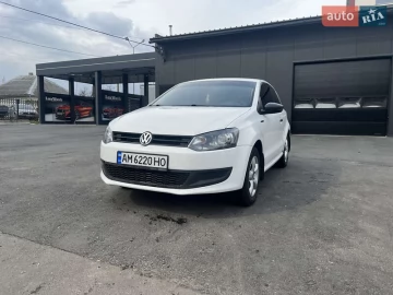 Авто Volkswagen Polo 2012 № 7535207