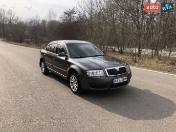 Авто Skoda Superb 2005 № 7535515
