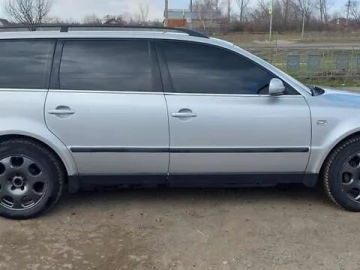 Авто Volkswagen Passat 2001 № 7535530