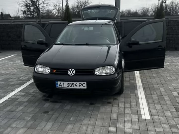 Авто Volkswagen Golf 2002 № 7535546