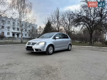 Авто Volkswagen Golf Plus 2006 № 7535606
