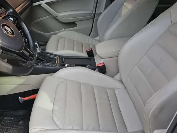 Авто Volkswagen E-Golf 2019 № 7535805