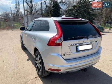Авто Volvo Xc60 2017 № 7535837