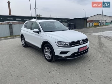 Авто Volkswagen Tiguan 2019 № 7535839