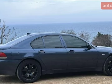 Авто BMW 7 Series 2001 № 7535997