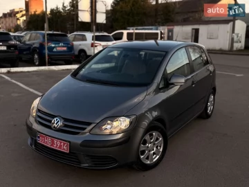 Авто Volkswagen Golf Plus 2006 № 7536058