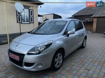 Авто Renault Scenic 2009 № 7536096