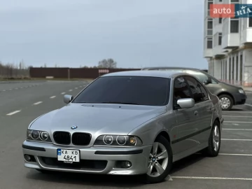 Авто BMW 5 Series 2003 № 7536103