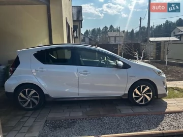 Авто Toyota Aqua 2016 № 7536244