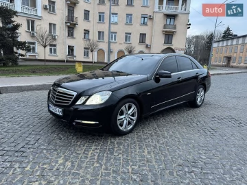 Авто Mercedes E-Class 2013 № 7536251