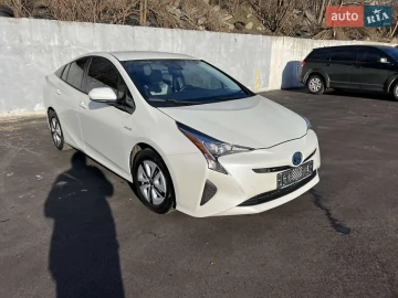 Авто Toyota Prius 2018 № 7536281