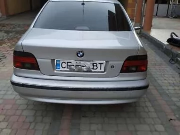 Авто BMW 5 Series 2000 № 7536518