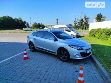 Авто Renault Megane 2010 № 7536550