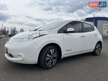 Авто Nissan Leaf 2015 № 7536644