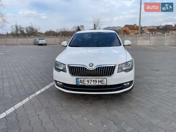 Авто Skoda Superb 2013 № 7536719