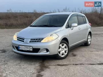 Авто Nissan Tiida 2010 № 7536959
