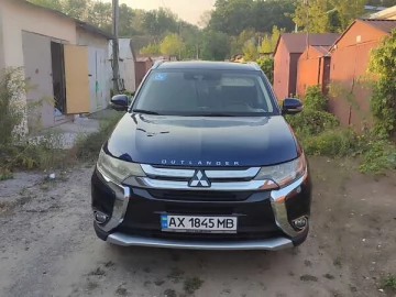 Авто Mitsubishi Outlander 2017 № 7537163